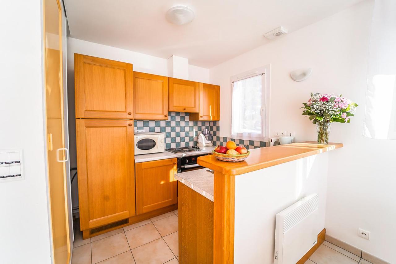 Les Chalets De La Vallee Du Bes Albaret-le-Comtal エクステリア 写真