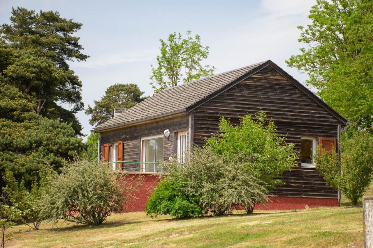 Les Chalets De La Vallee Du Bes Albaret-le-Comtal エクステリア 写真